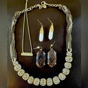 4 pc: Kendra Scott Leanor necklace, Esme & Natalie earring pairs, Loft necklace